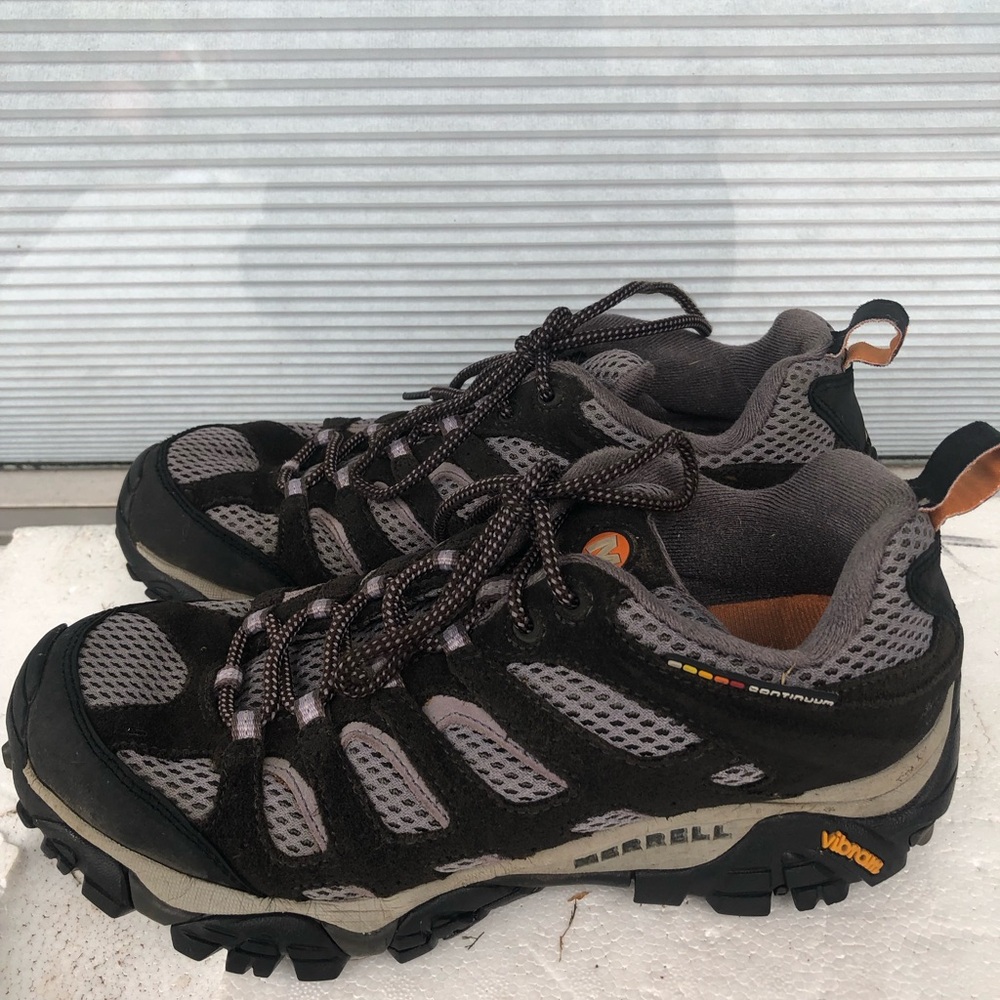 Merrell J87336 Women’s Black and Brown Athletic Shoes Size 8.5